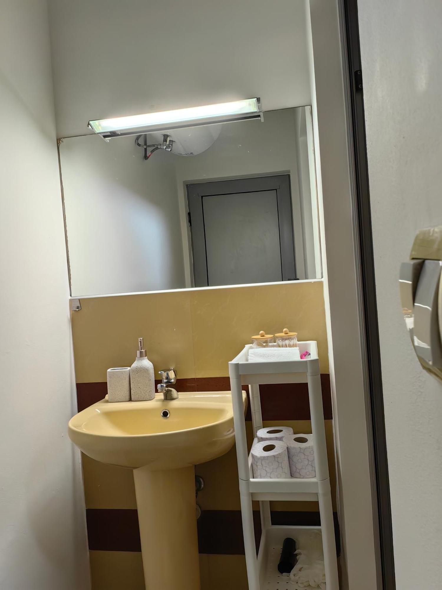 2 Bedrooms Apartment. Plovdiv Esterno foto