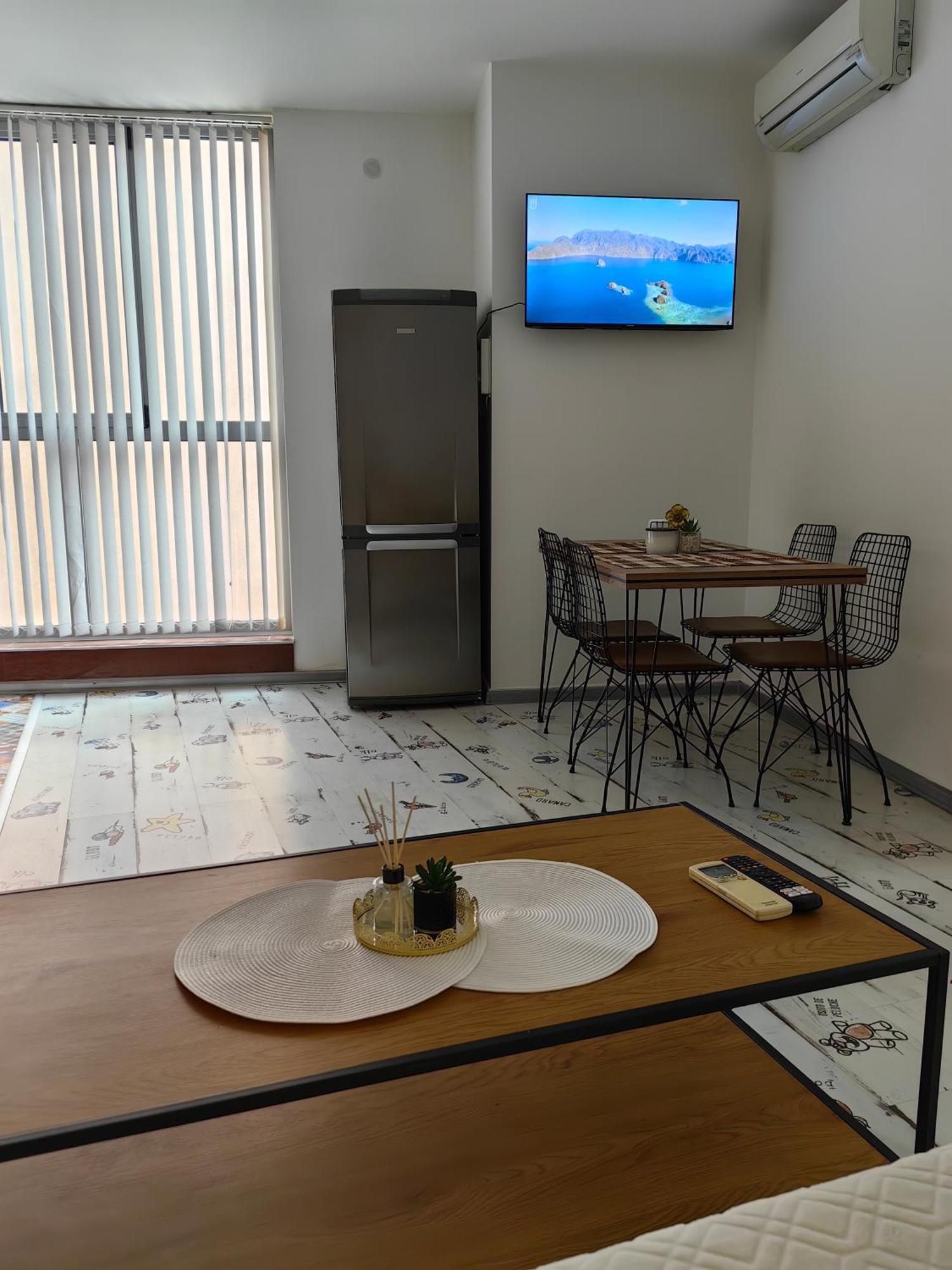 2 Bedrooms Apartment. Plovdiv Esterno foto