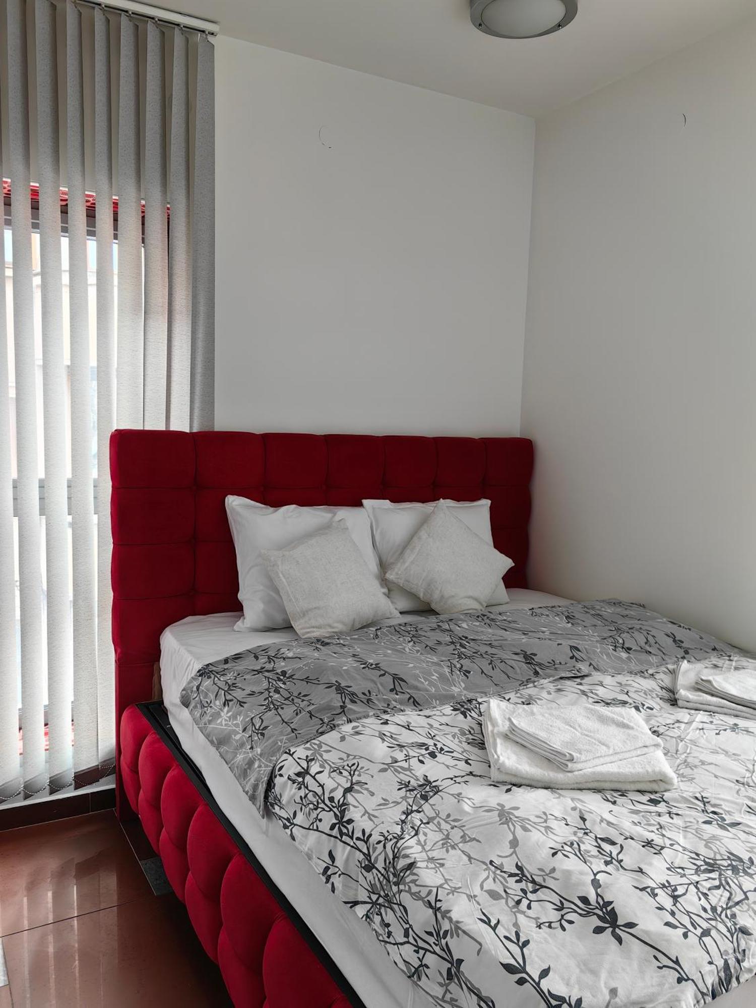 2 Bedrooms Apartment. Plovdiv Esterno foto